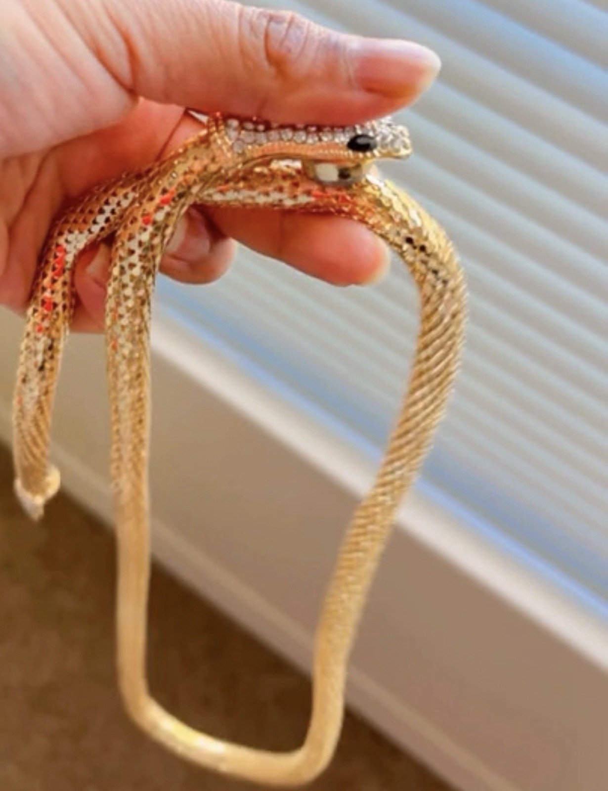New Fashion Gold Tone Snake Shape Necklace