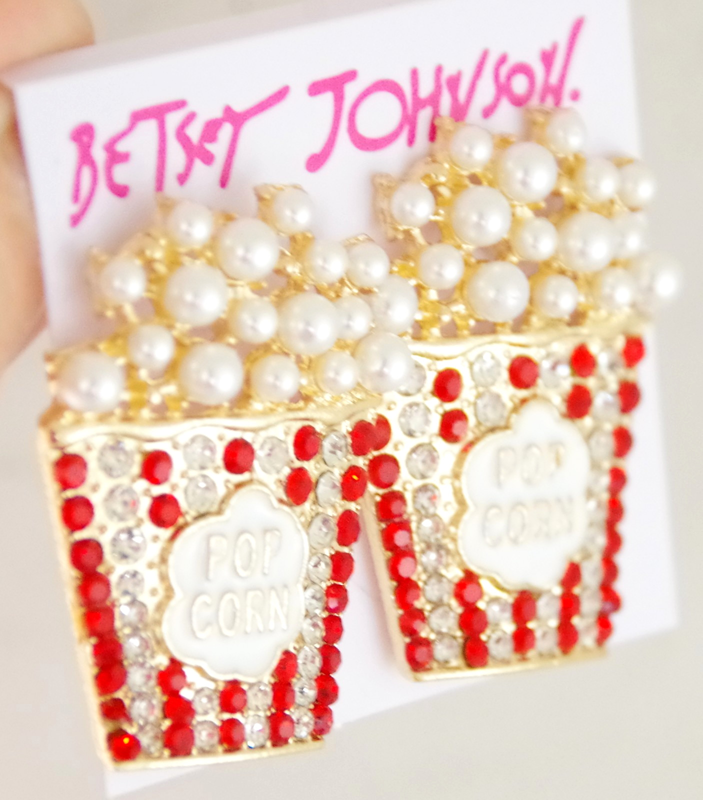 Cute! 1.5″ BETSEY JOHNSON TUB OF MOVIE POPCORN RHINESTONE & FAUX PEARL EARRINGS