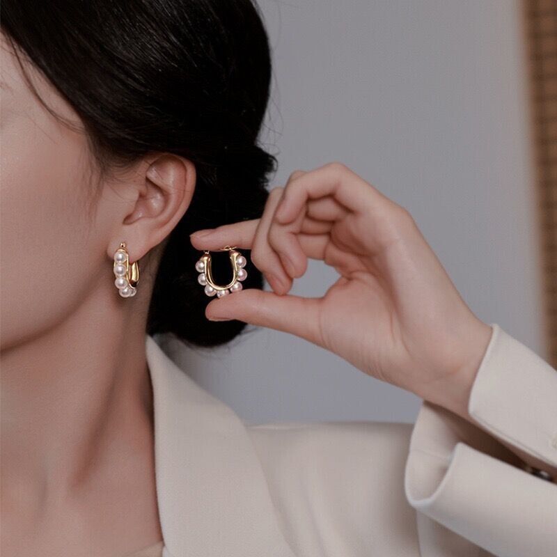 Fashion Woman 14K Gold Plated Pearl Earring Clip Hoop Huggie Ear Drop Dangle