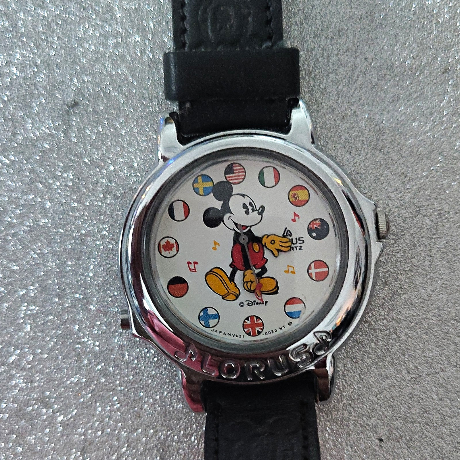 Lorus Mickey Mouse Quartz Analog Watch Black Leather Band Silver Case 28-31mm