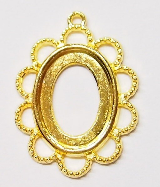 10 of 18x13mm Shiny Gold Scalloped Thin Rope Floral Pendant Settings 30x23mm