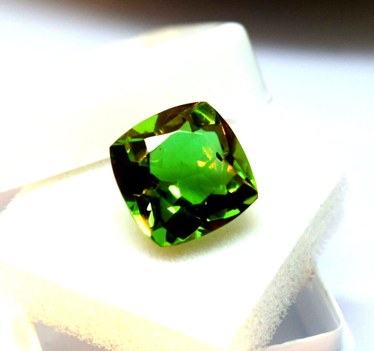 8 Ct AAA+ Gemstone Cushion Cut Certified Color Changing Natural Alexandrite
