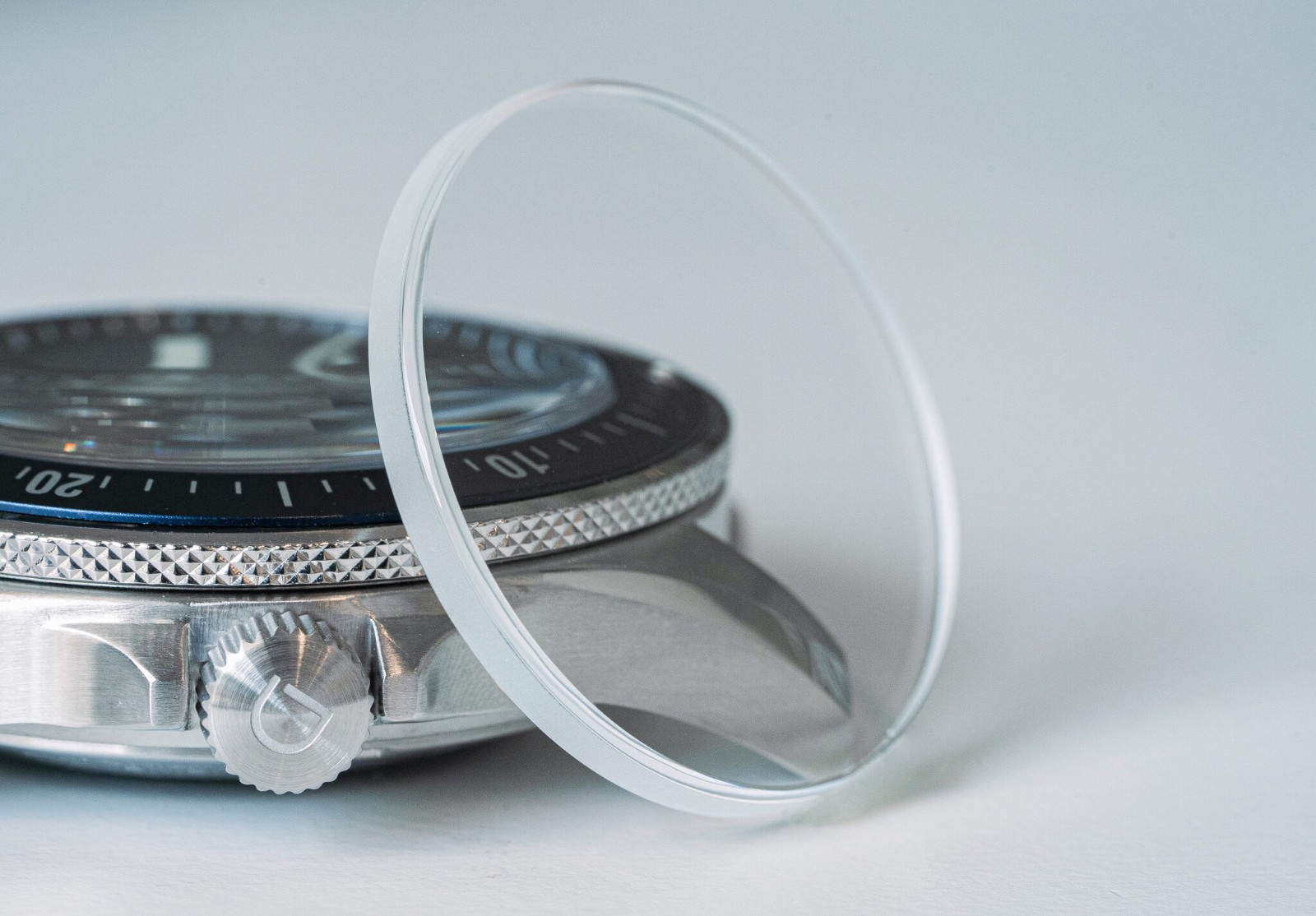 NEW ROUND 1MM-4.8MM THICK FLAT WATCH SAPPHIRE CRYSTAL REPLACEMENT SIZE 26MM-36MM