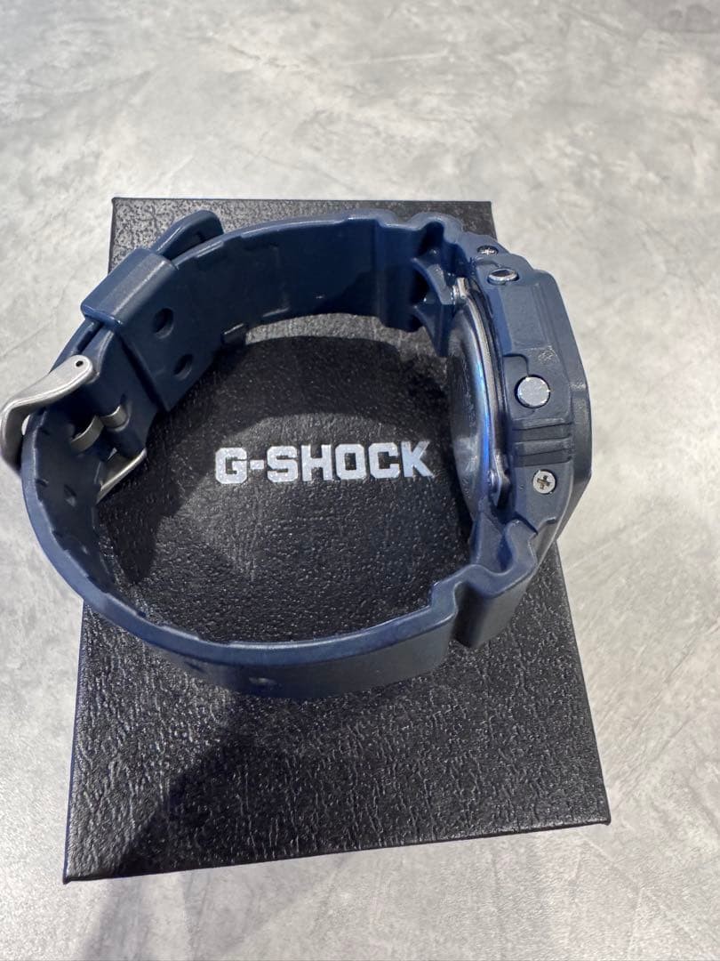 G-SHOCK GW-M5610NV Navy Blue, Inverted LCD, Radio-Controlled Solar Powered Watch
