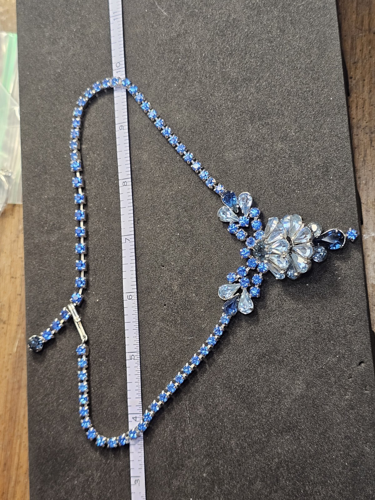 Blue Crystal Teardrop Flower Pendant Rhinestone Riviere Necklace Box 15 in