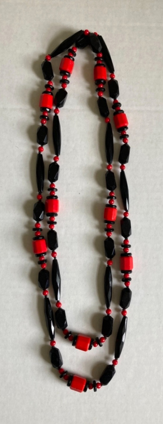 Antique ART DECO Faceted Czech Glass Necklace 50″ Long Red /Black FLAPPER