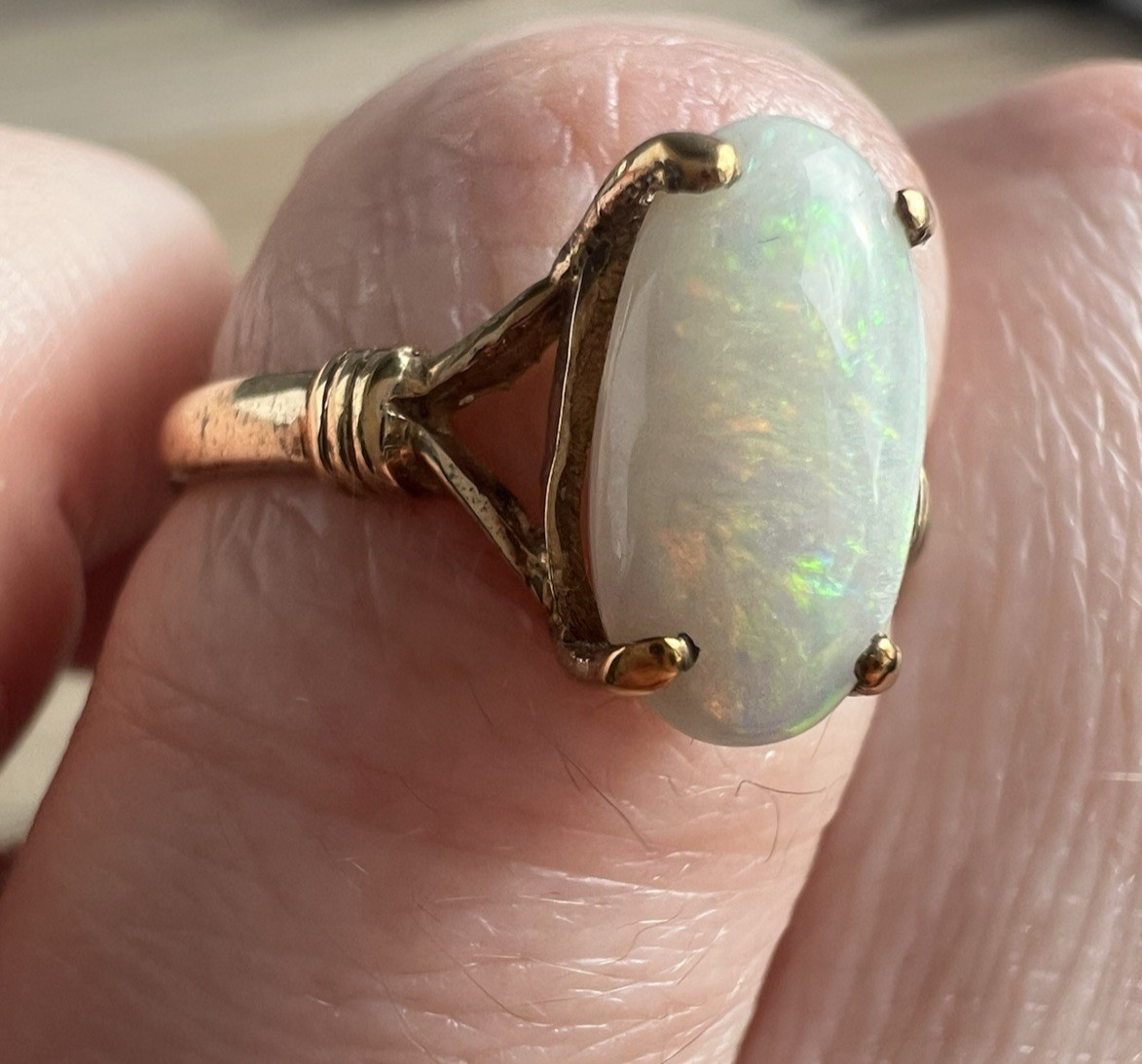 Vintage 9 Carat Solid Opal Ring with Beautiful Fire, Size Q 1/2