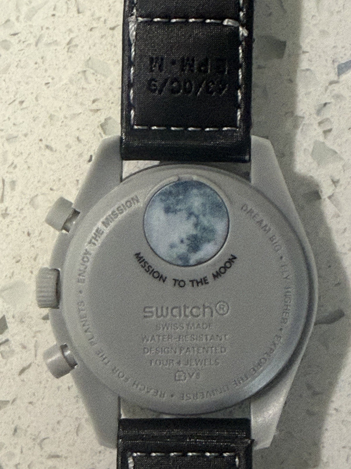 Swatch MoonSwatch Mission to Earthphase Bioceramic Chronograph w/box and giftbag