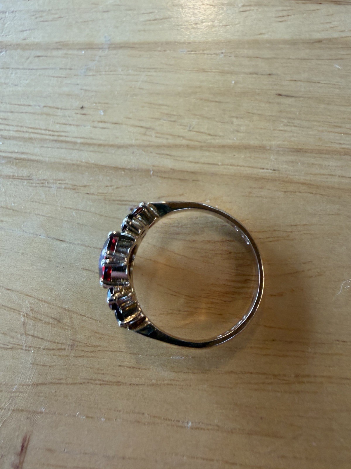 Antique Victorian Garnet 9 Carat Gold Ring England PLS Manufacturer Size 7 1/2