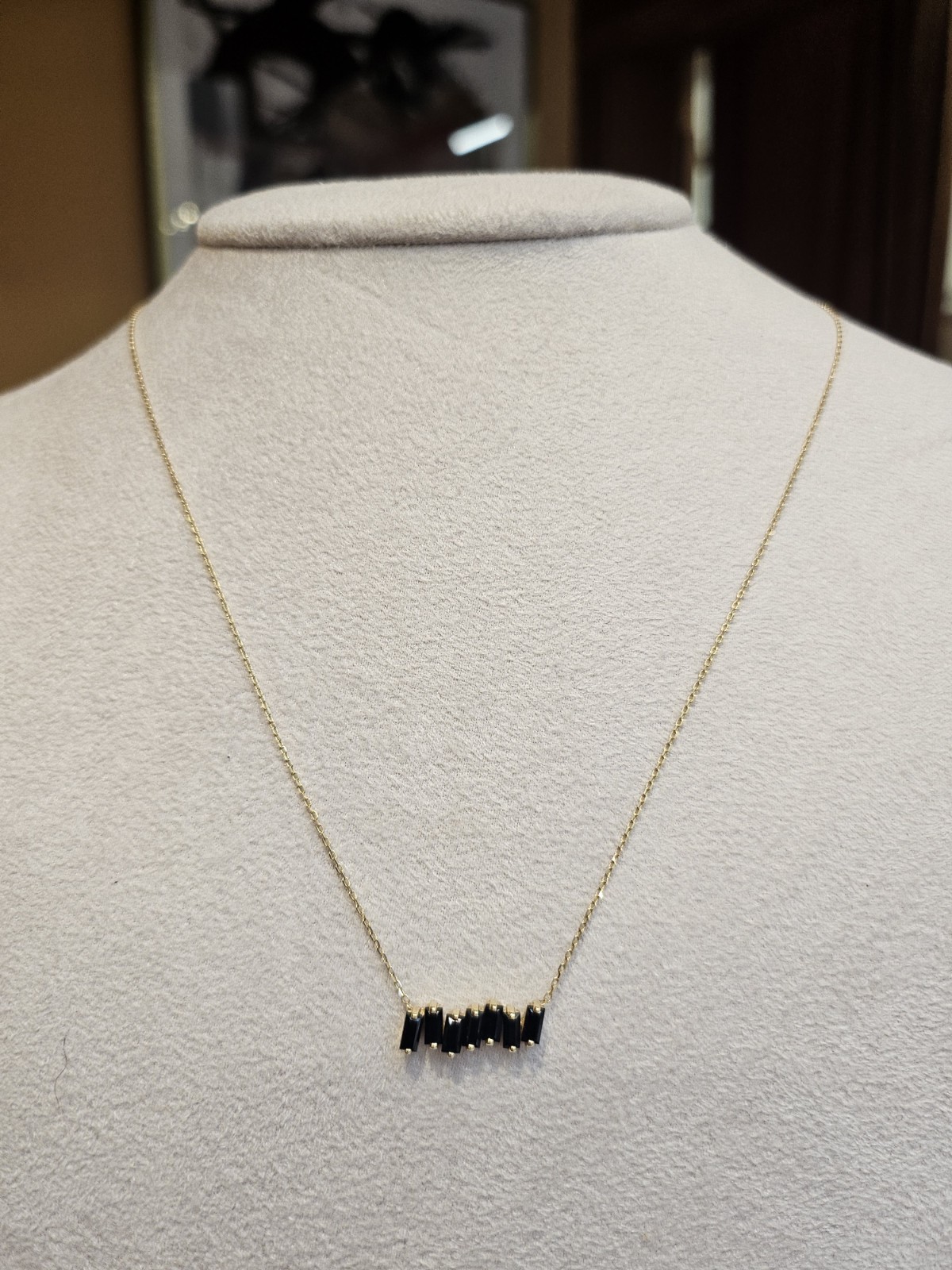 SUZANNE KALAN 14K Yellow Gold with black sapphire necklace. Amalfi series.