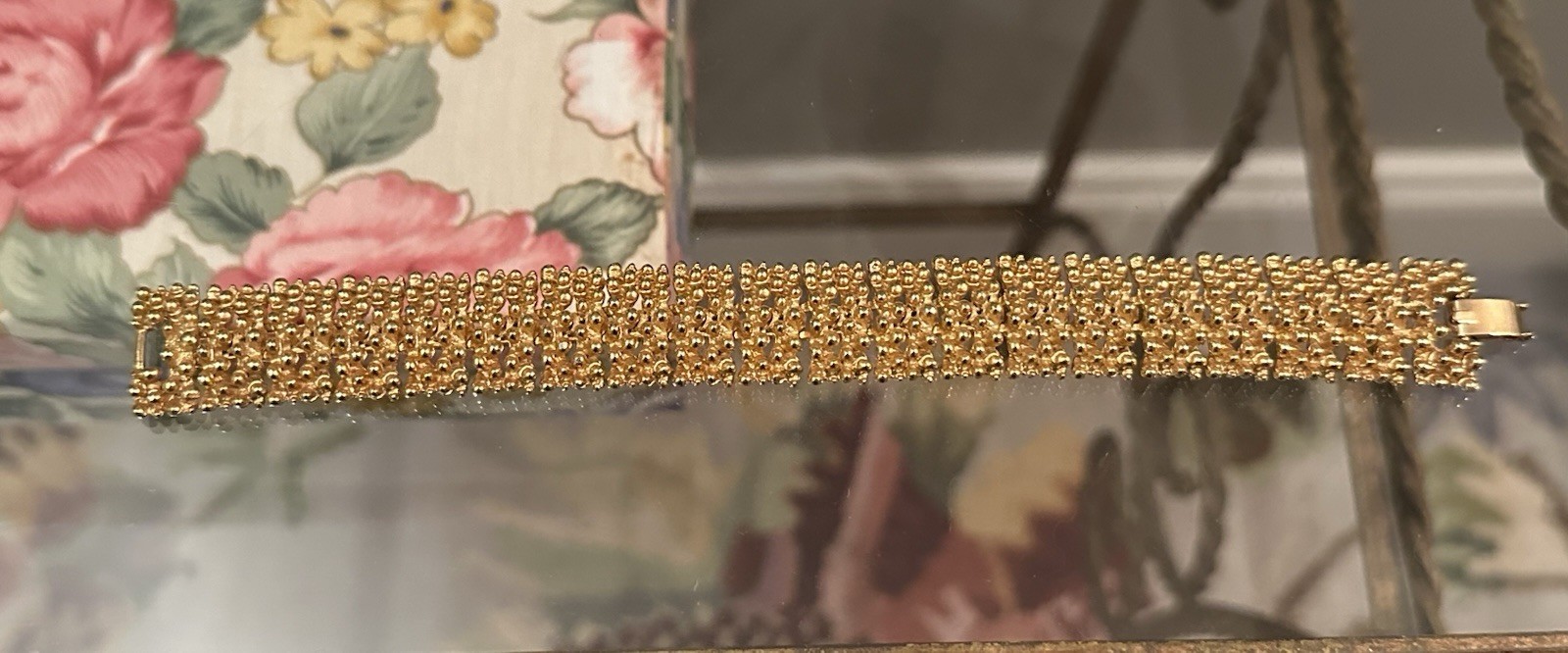 Vintage Signed Sarah Coventry Gold Tone Ballad Beaded Bracelet 7 Inch