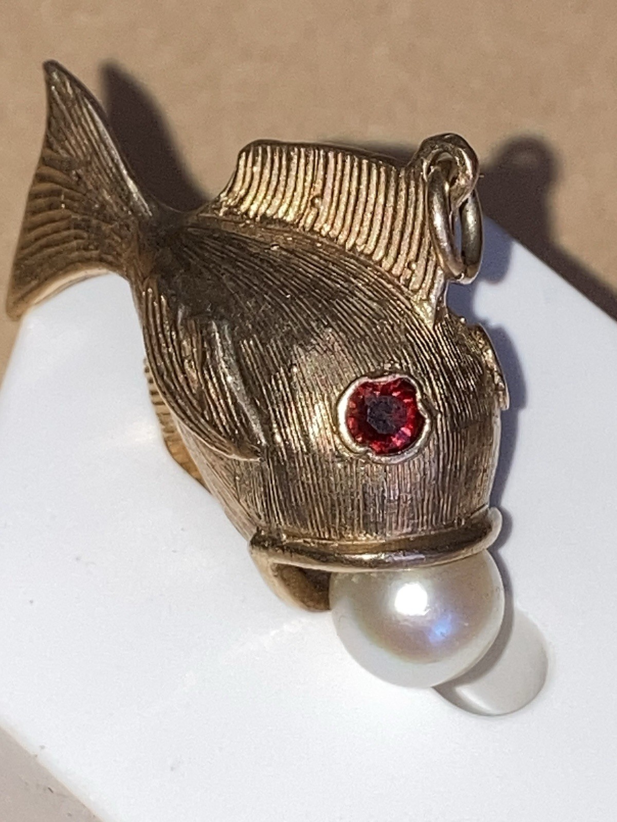 Gold Fish Charm 9 Carat With Pearl. Solid gold.