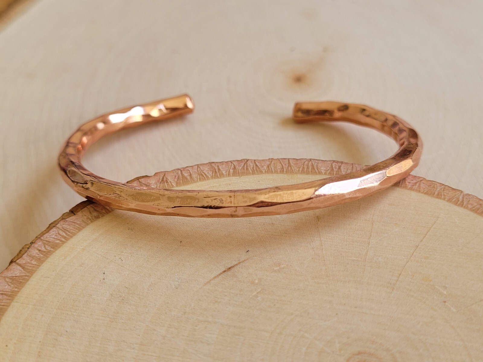 Hammered Solid Copper Cuff – Pure Copper Arthritis Therapy Adjustable Bracelet