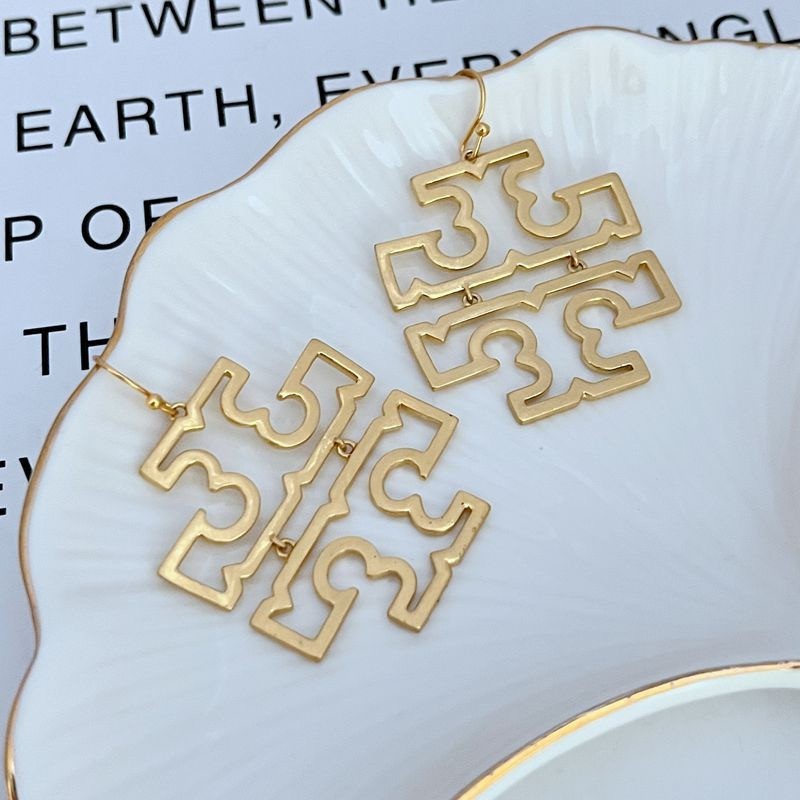New Tory Large Logo earrings with Jewelry Pouch Size:4.8*3.5cm