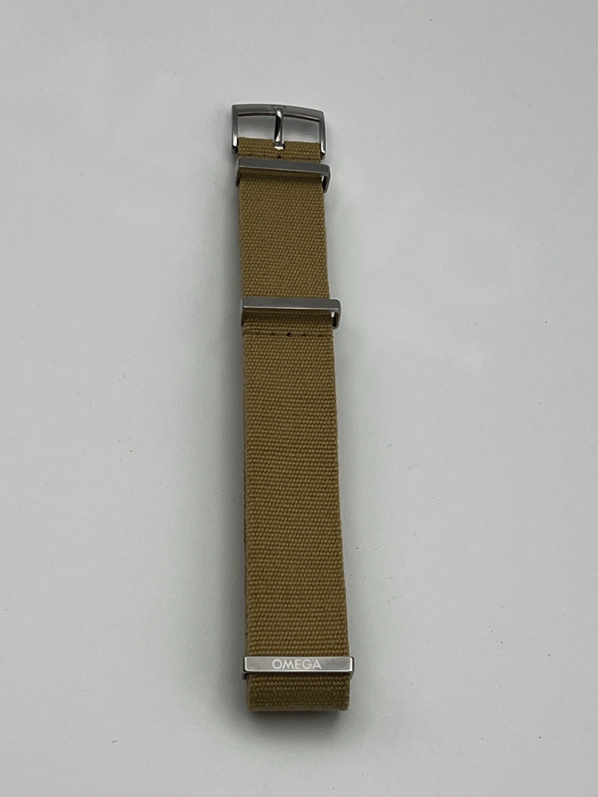 OMEGA Nylon Polyamid Beige Strap 20mm Ref 0-CWZ007570 Very Good.