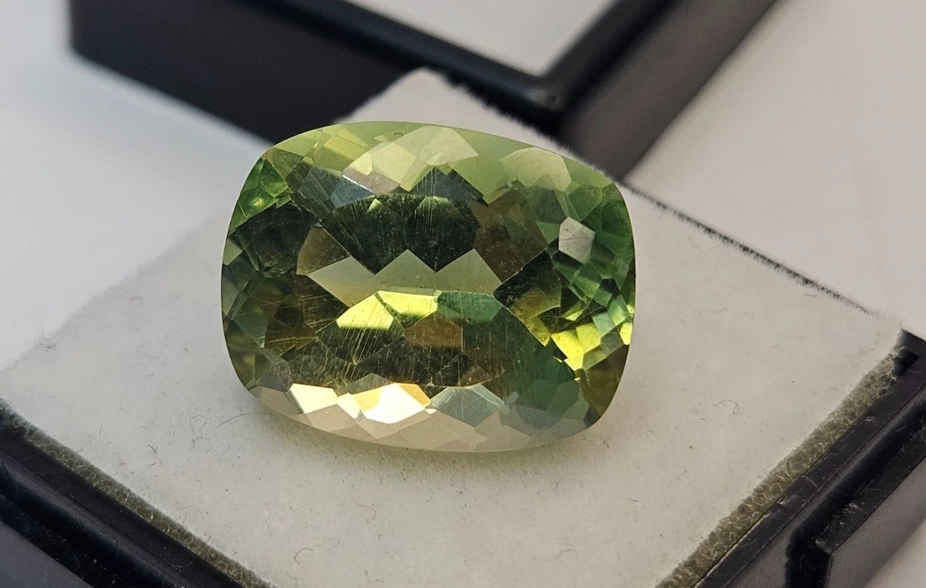 Tourmaline Bi-Colour Cushion Cut 9+ Ct Natural Loose EGL Certified Gemstone