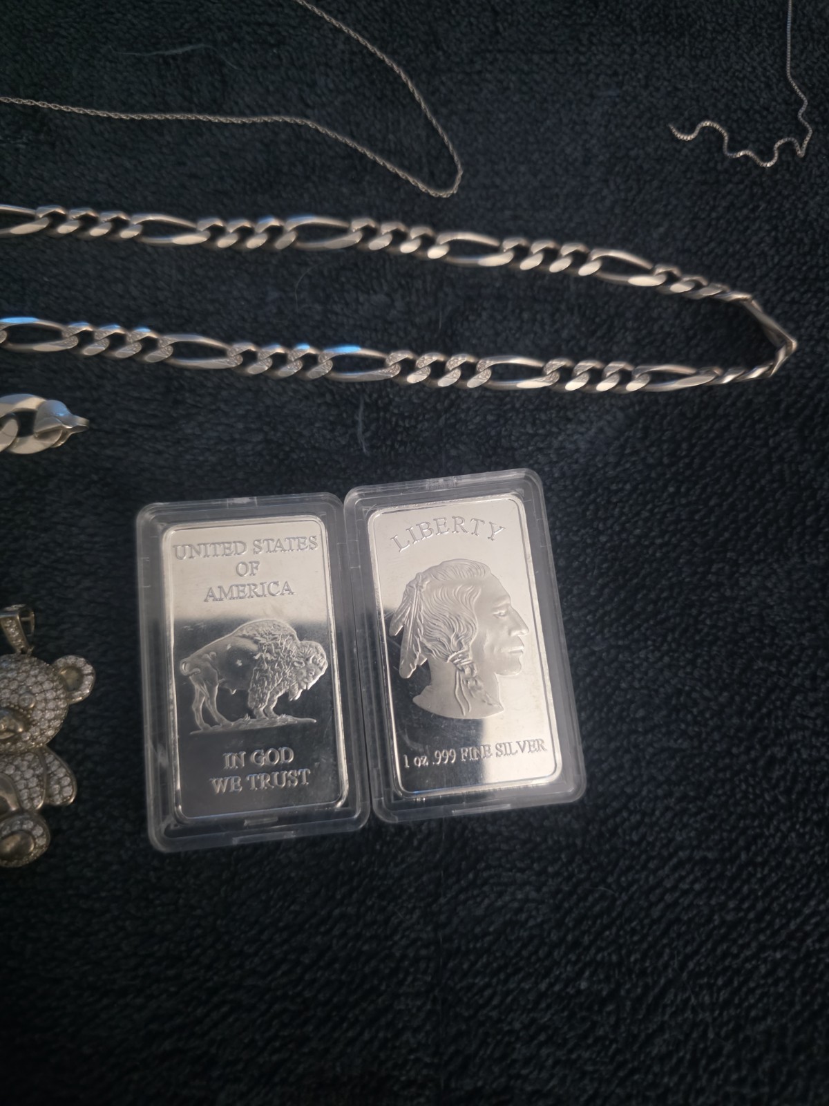 3 Ozs Of Broken Sliver An White Gold Jelwery