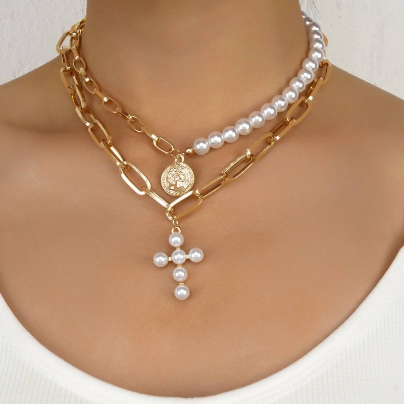Women’s Hip-hop Cross Imitation Pearl Pendant Necklace Retro Necklace Alloy
