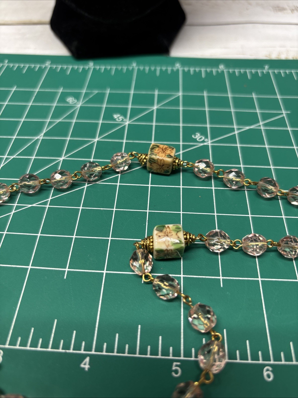 Unsigned Pink And Floral Chines Glass Beaded Gold Tone Hook Closure 16” Necklace