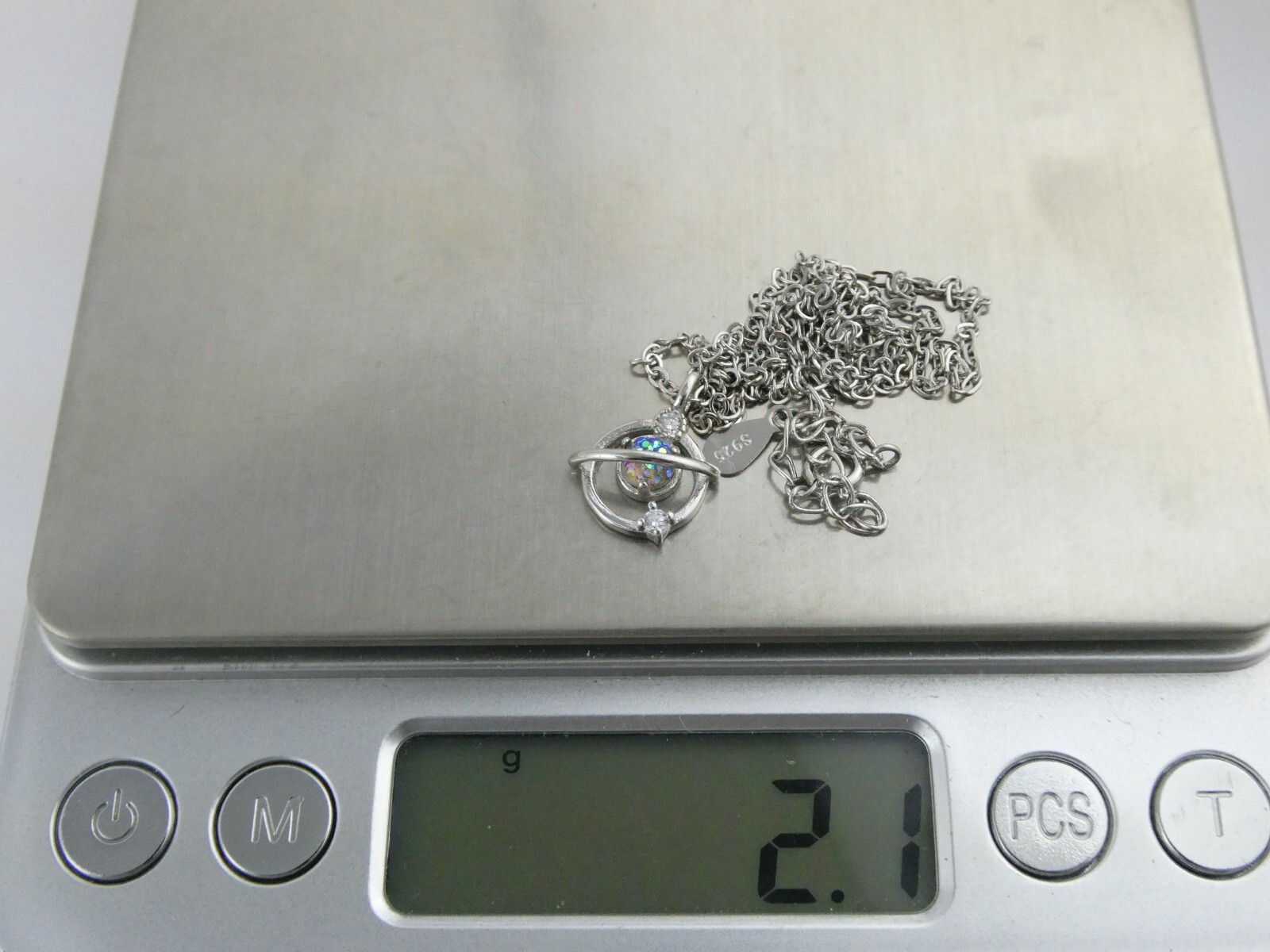 Sterling Silver Druzy Gemstone Planet Pendant Necklace 2.1 Grams 17 Inches