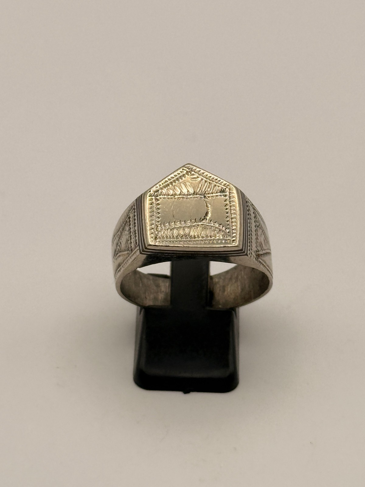 Rare Amazigh Berber Handmade Antique Ring – Authentic Moroccan Tuareg Jewelry!