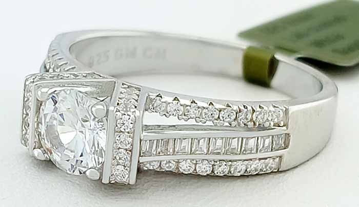 LAB CREATED 2.08 Cts WHITE SAPPHIRE ENGAGEMENT RING .925 SILVER – New With Tag