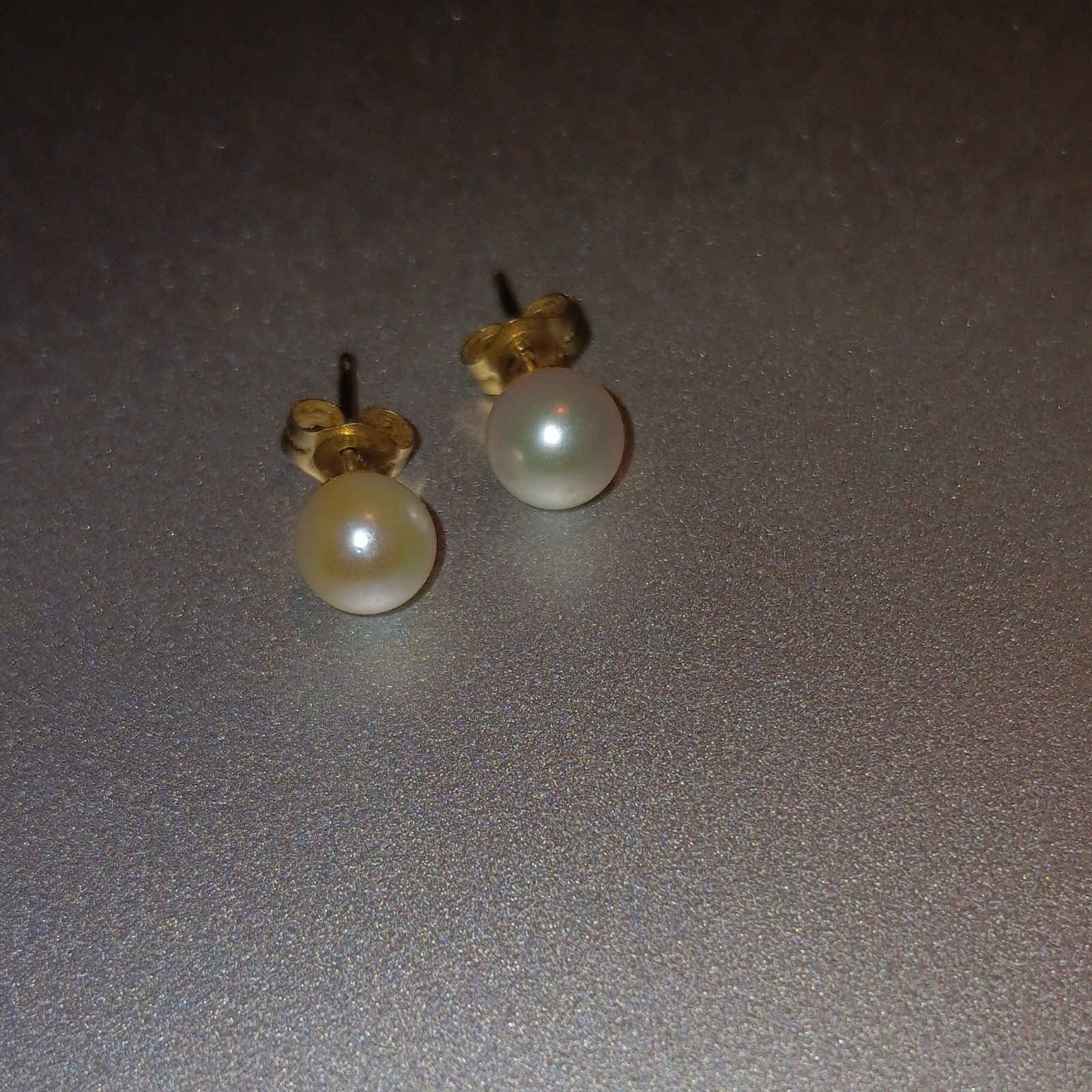 Vintage 6mm White Pearl Stud Earrings Round 12kt Gold Stud 18kt Gold Backing