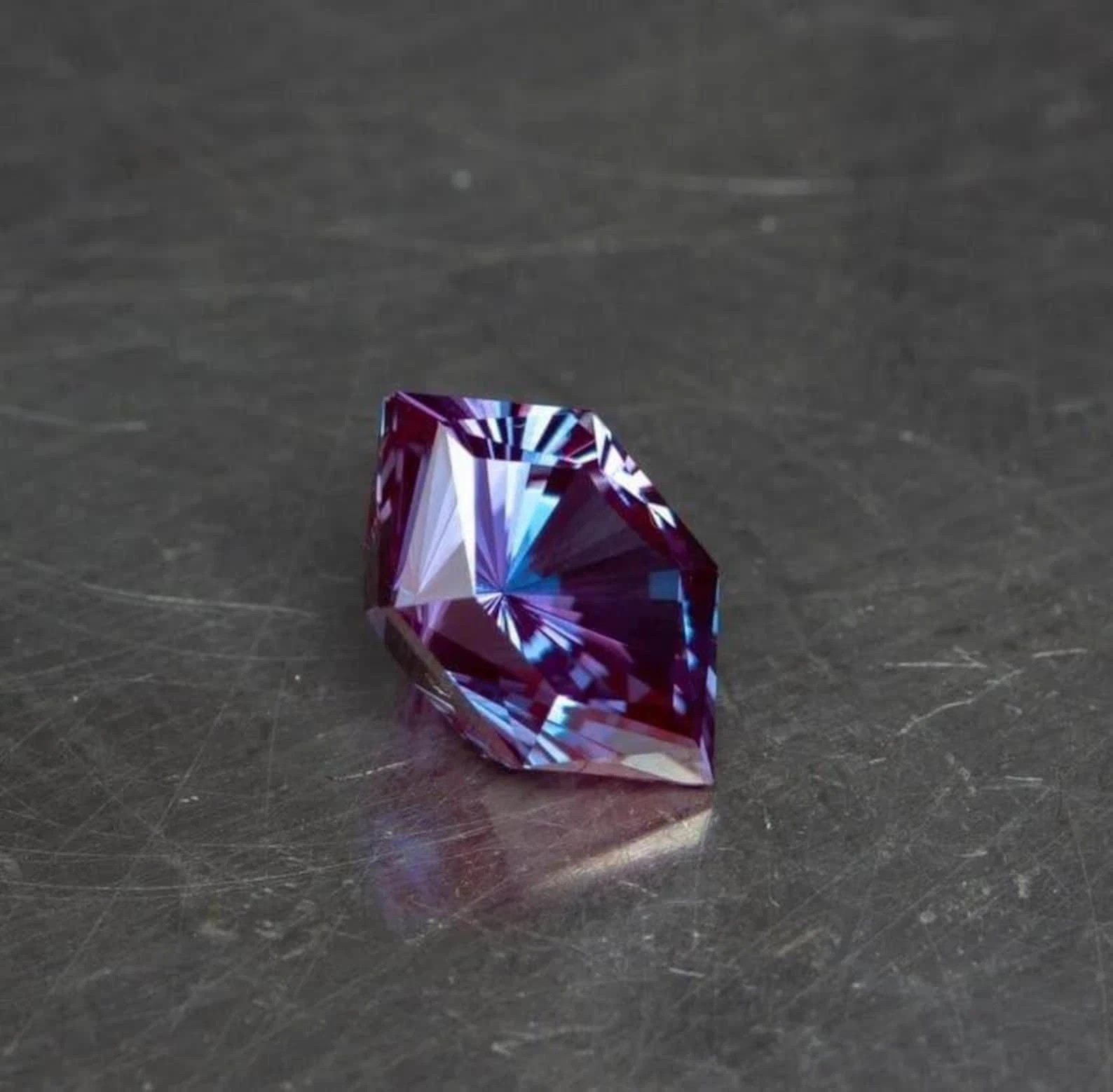 10 Ct Natural AA+ CERTIFIED Alexandrite Color Change Fancy Cut Loose Gemstone