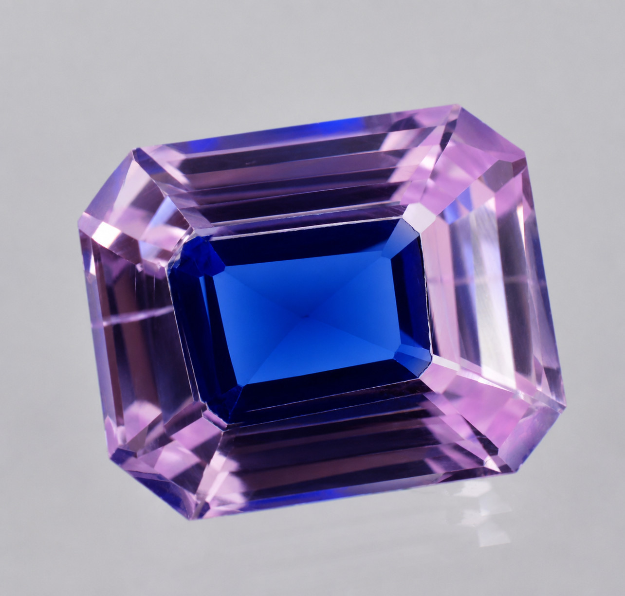 AAA 20.15 Ct GIE Certified Natural Pitambari Sapphire Loose Emerald Gemstone