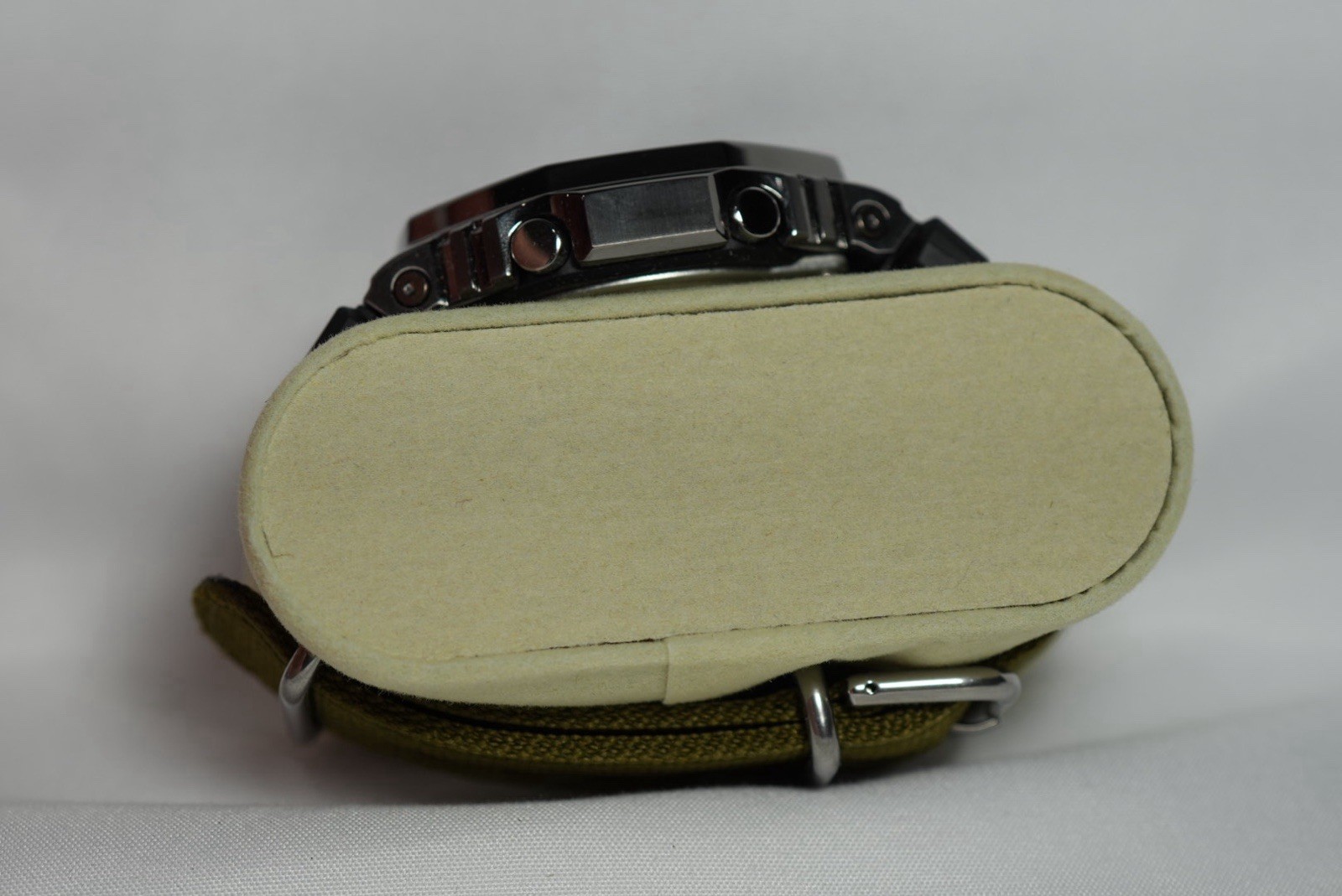 Casio G-SHOCK GM-2100CB Ana-Digi Quartz 200m Octagon Green Fabric Strap