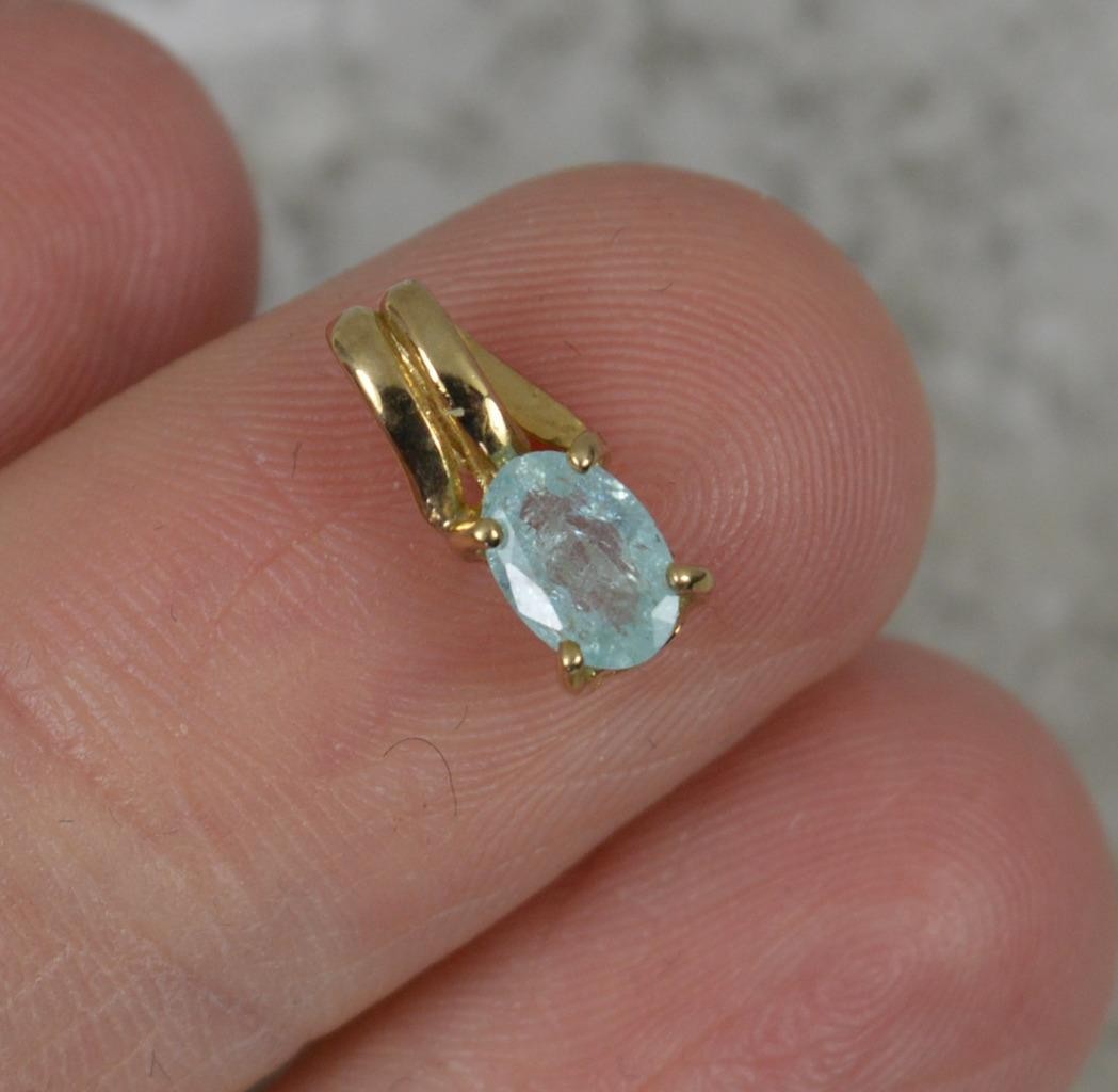9 Carat Gold and Paraiba Tourmaline Solitaire Pendant
