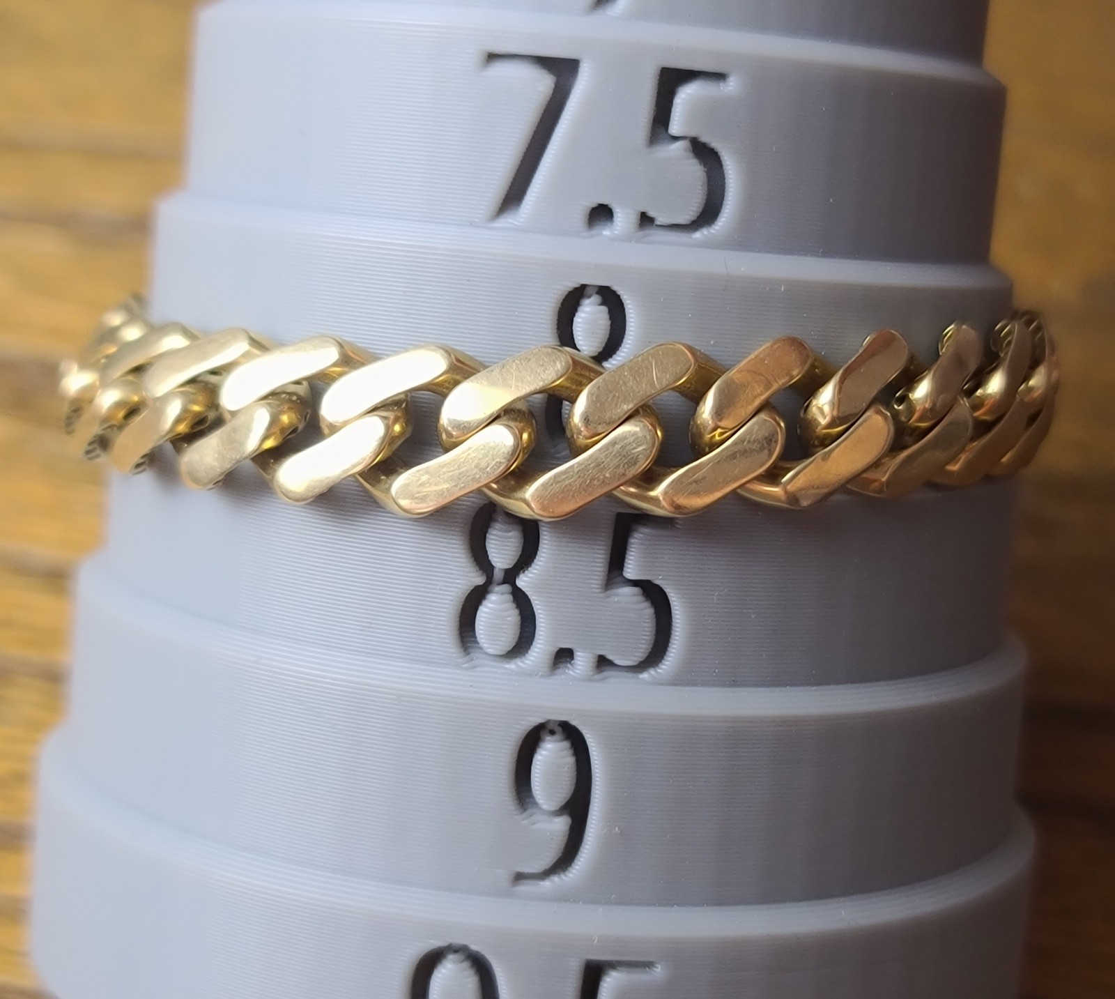 14k Solid Yellow Gold Miami Cuban Bracelet size 8″ Signed Monaco Classic 15.6gr