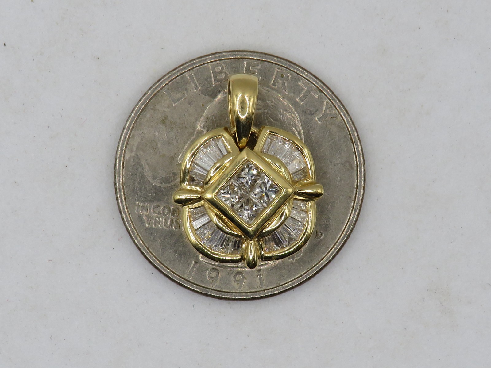 14K YELLOW GOLD PENDANT w 4 PRINCESS CUT & 22 TAPERED BAGUETTE DIAMONDS – ¾” H*