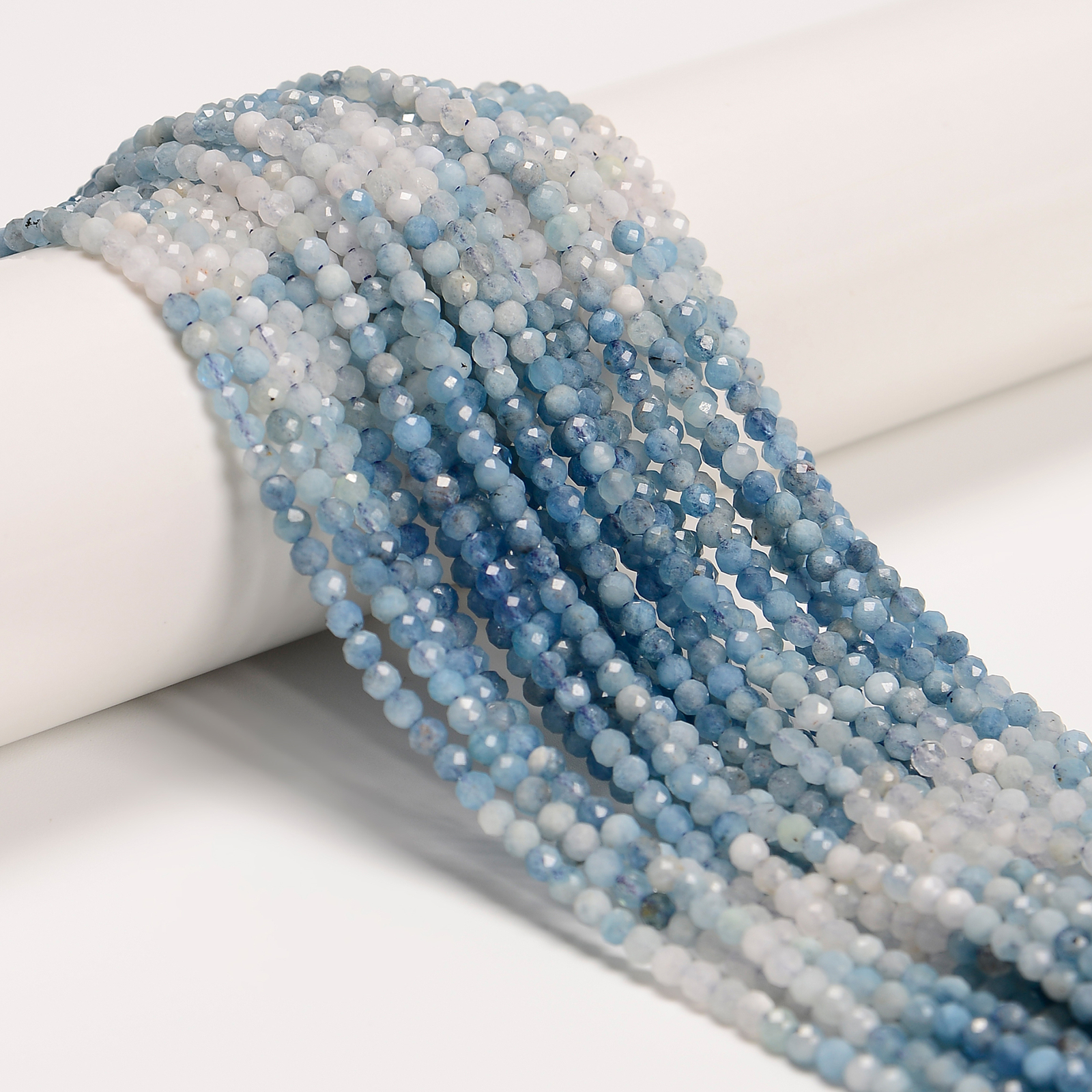 Natural Gradient Aquamarine Faceted Round Beads Size 3mm 4mm 15.5” Strand