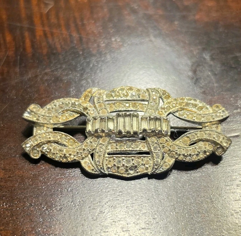 Unsigned Antique Art Deco Rhinestone Pin Brooch