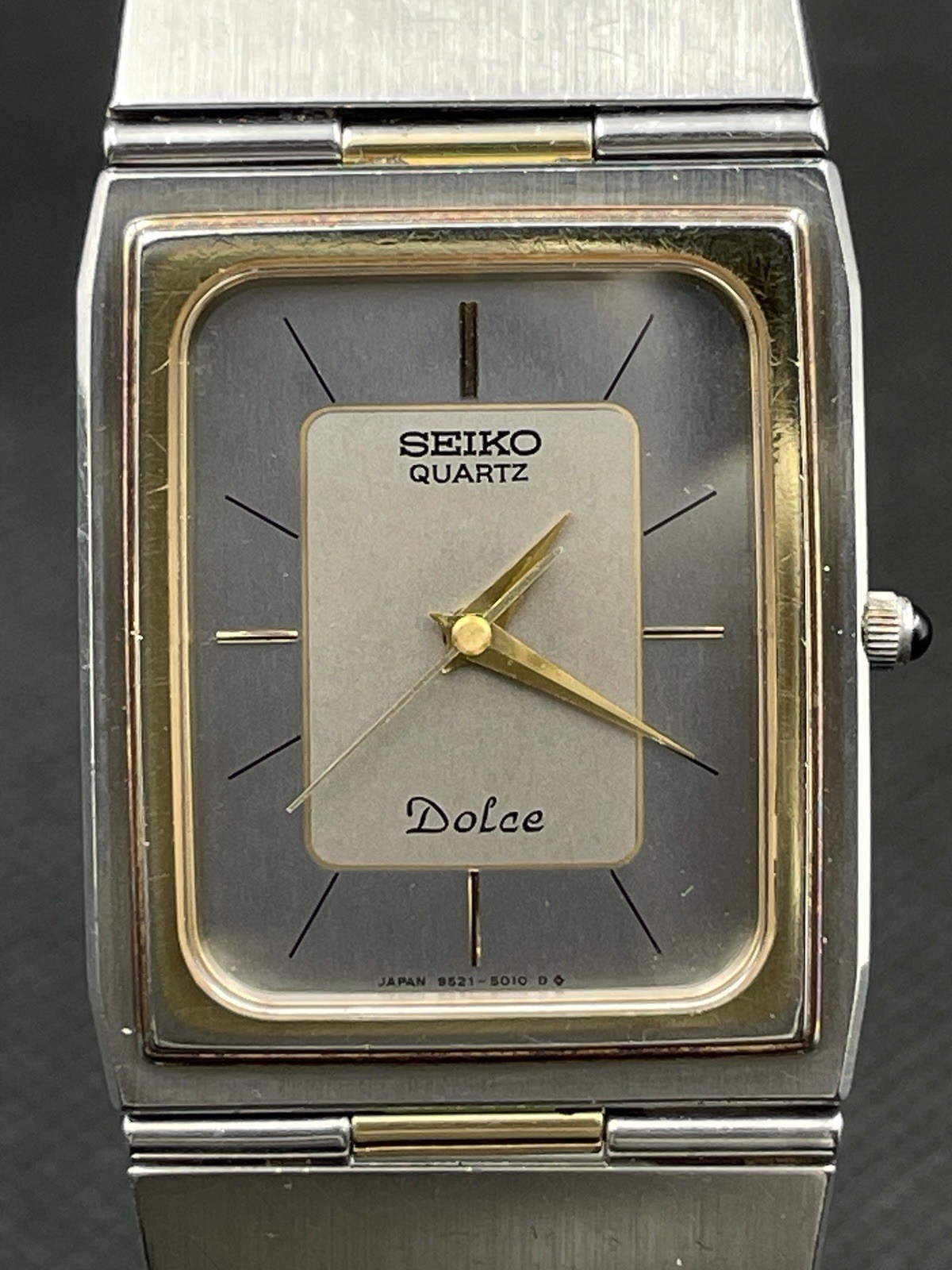 [Very good] Vintage SEIKO DOLCE 9521-5010 Silver Rectangle Quartz Men’s JAPAN