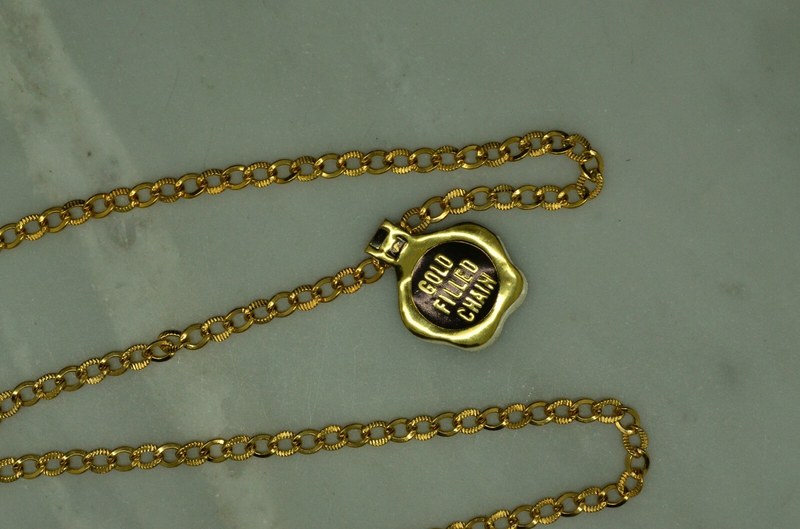 15″ YELLOW GOLD FILLED CURB CHAIN NECKLACE 3mm -ALTERNATING ETCHED LINKS