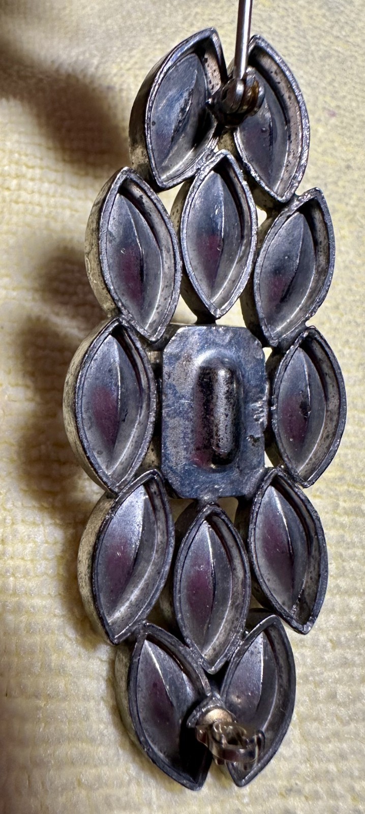 VINTAGE ART DECO AMETHYST PURPLE GLASS BAR-CZECH BOHEMIAN STYLE BROOCH