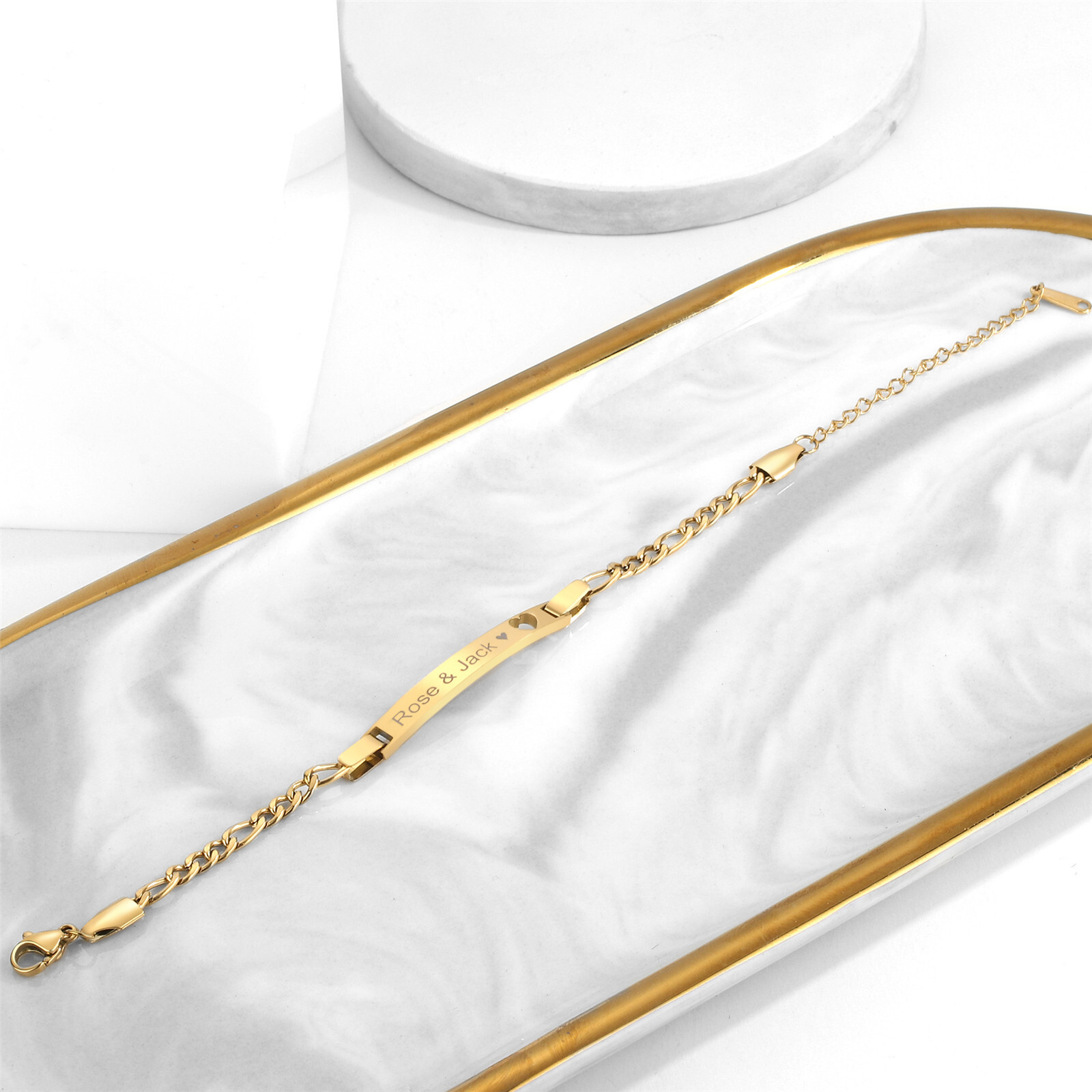Personalized Love Heart Figaro Link Chain Bracelet Engraved Custom for Men Women