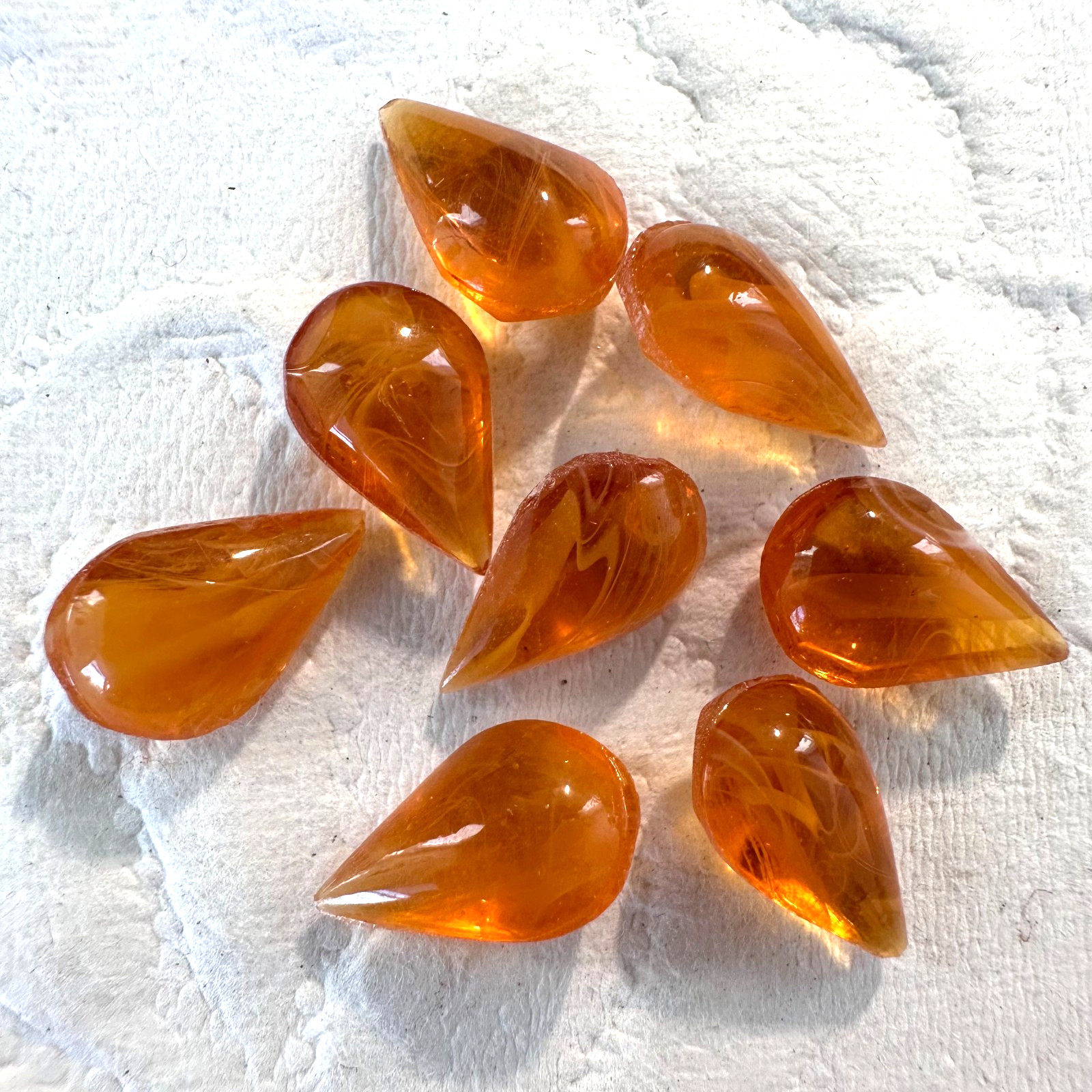 AM1312 Vintage glass pears 13x8mm topaz “flawed” cab top faceted back (8)
