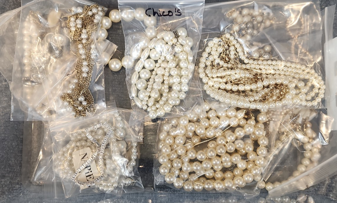 Jewelry Wearable Mother of the Bride Collection 5 Lbs #700 See Description