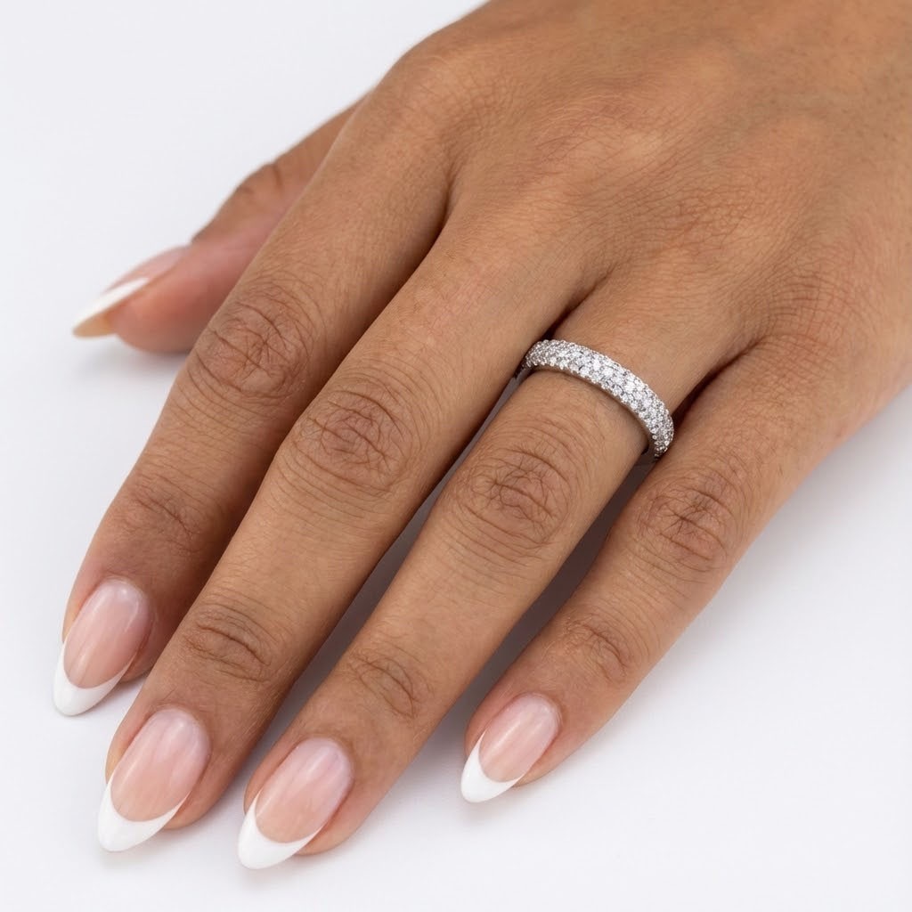 Solid Platinum Classic Wedding Band Classic 0.85 CT Round Natural Diamond F VS2