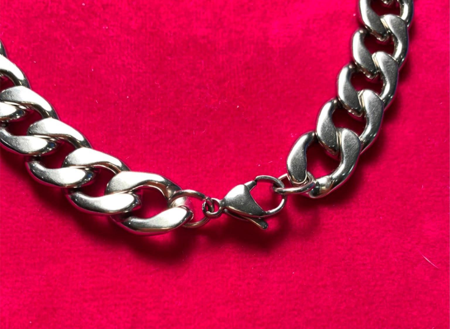 28 INCH MENS 12 MM STAINLESS STEEL SILVER PLATED CUBAN CURB CHAIN- USA SELLER