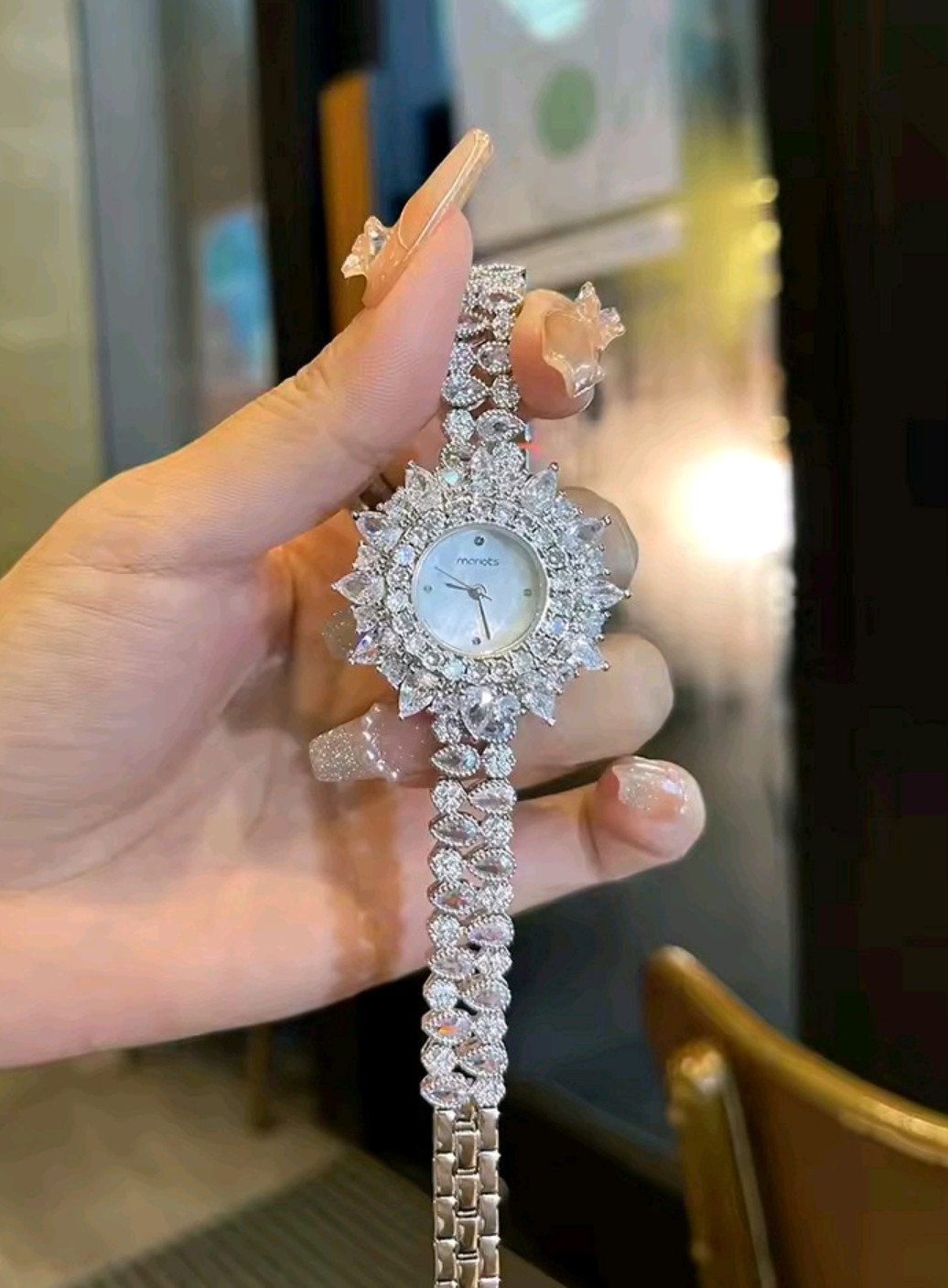Beautiful Elegant Full Zircon White Luxury Watch for Women Bling Bling