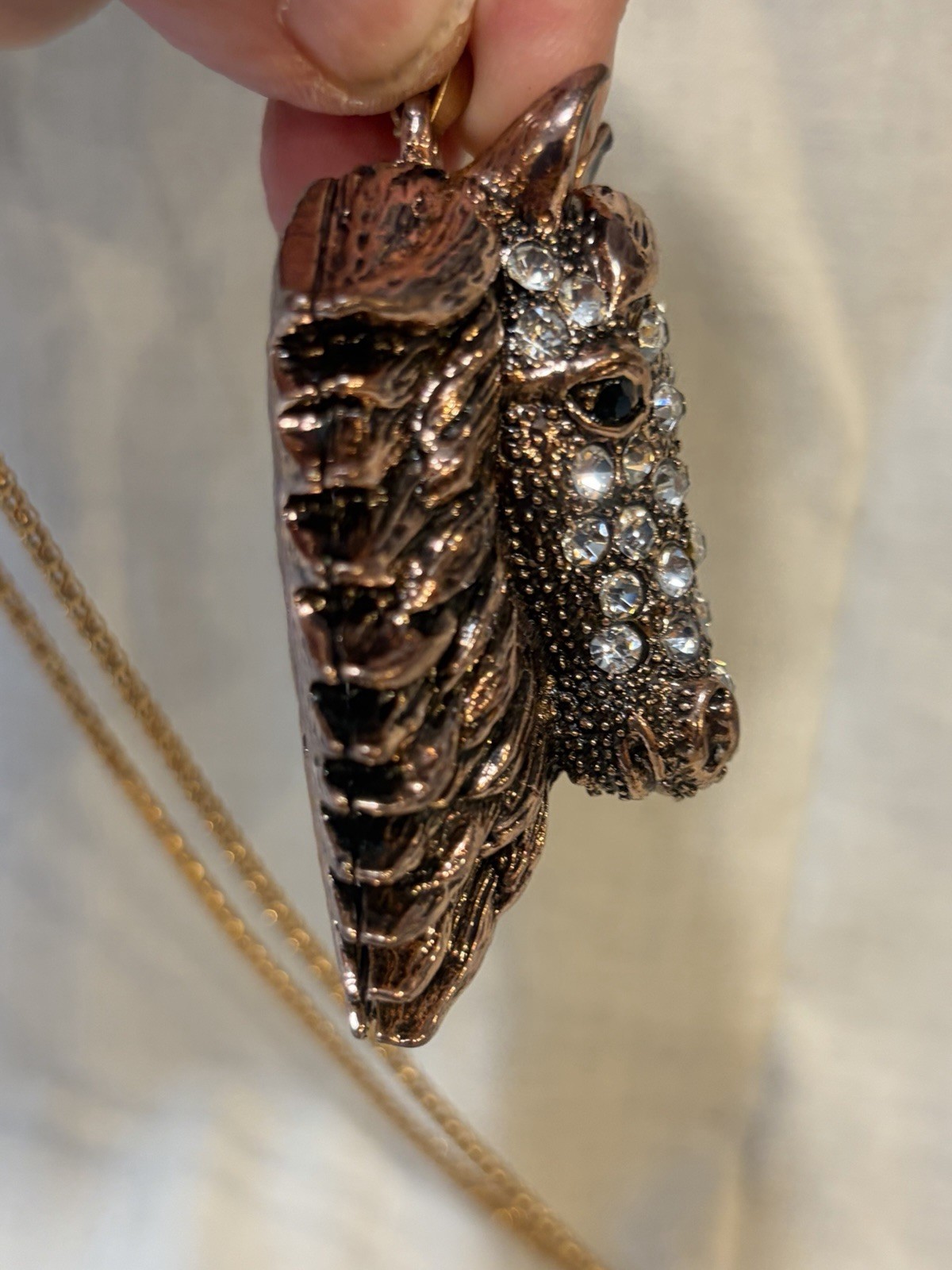 Betsy Johnson Rhinestone Horse Head Metal Enamel Pendant And Chain 28 Inch