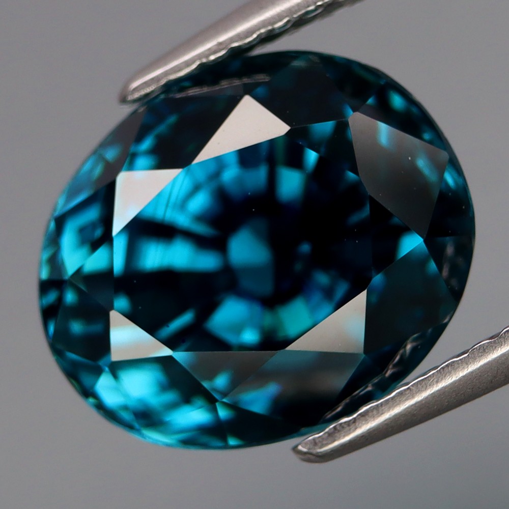 9.26Ct.Ravishing Color Natural HUGE Top Blue Cambodian Zircon Full Fire&Clean