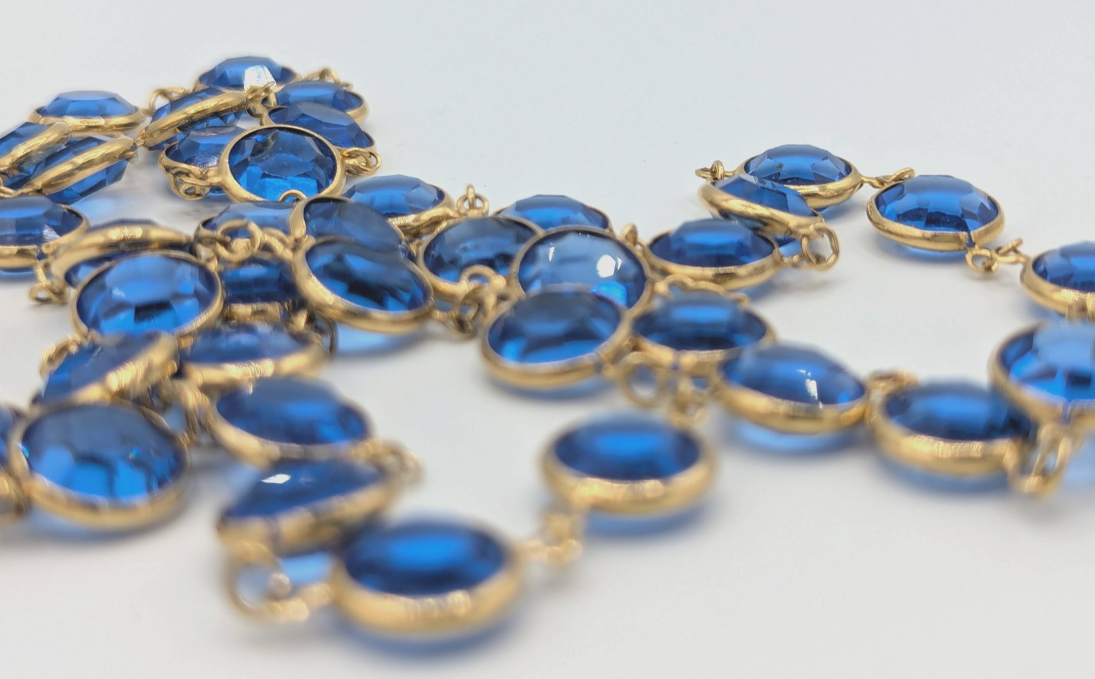 Vintage Blue Glass Open Bezel Station Necklace Gold Tone Endless Flapper 35″