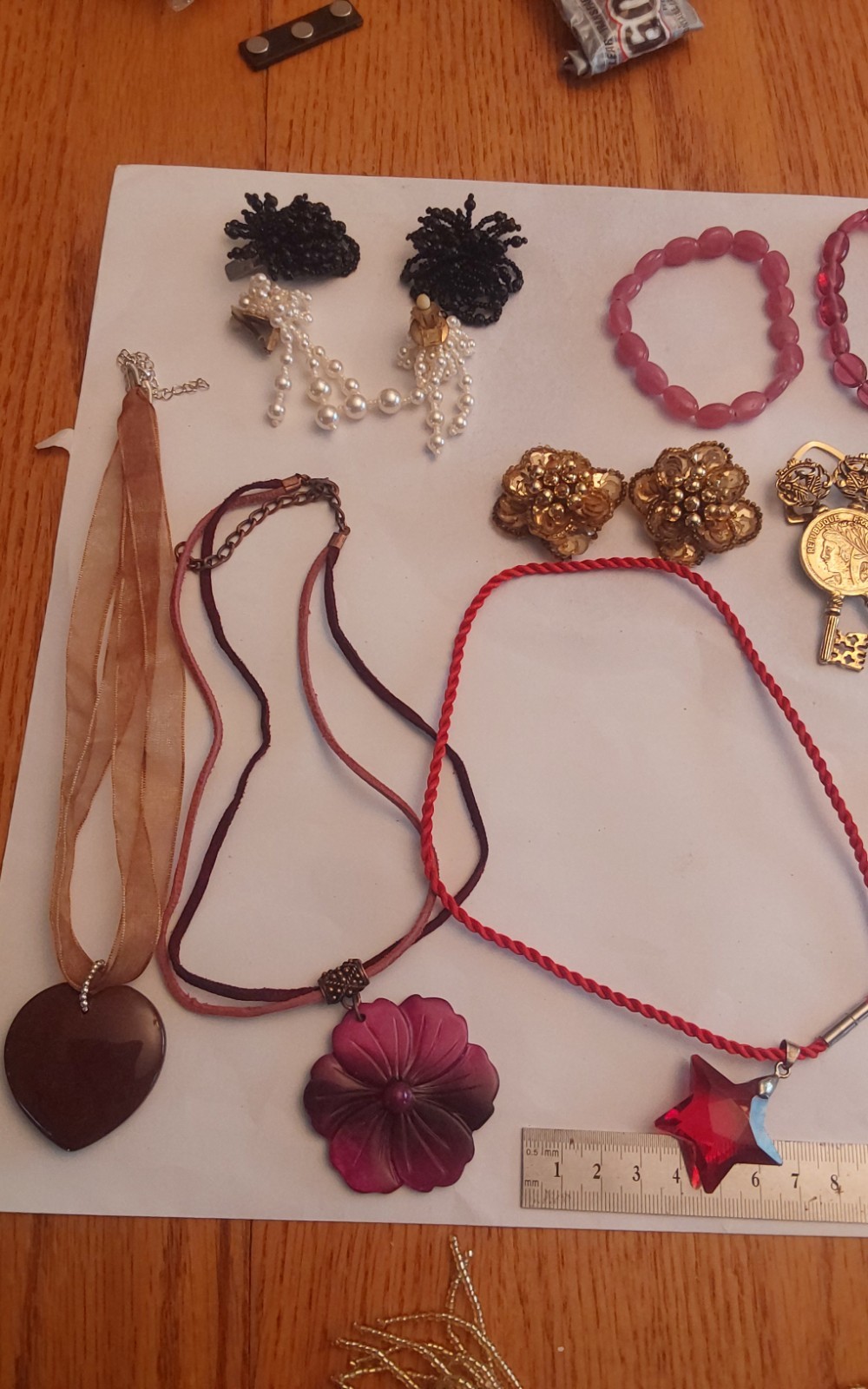 Costume Jewelry See Last 2 Pictures 4 Description Of Everything