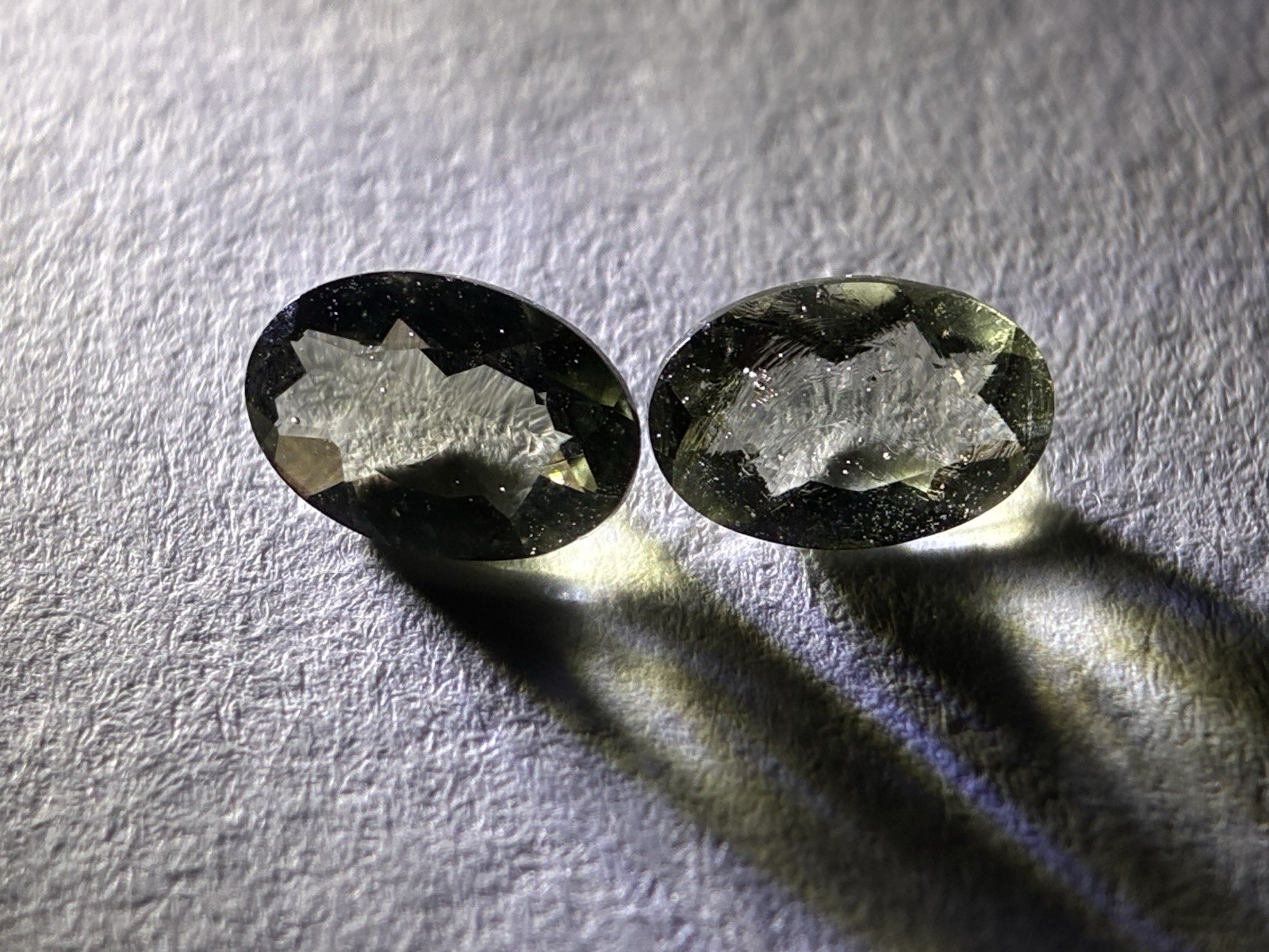 Moldavite 6×4 mm Oval Cut Loose Gemstone Matching Set Czech Republic 2 Pieces