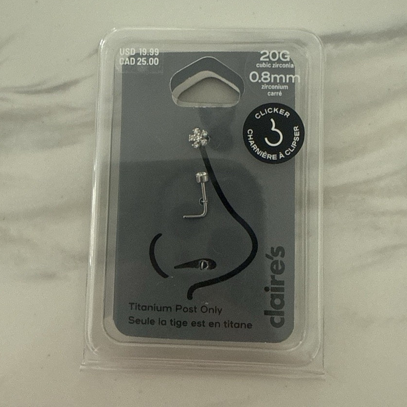 Claire’s 20G (0.8mm) Titanium Clicker Nose Ring w/ White CZ, Silver
